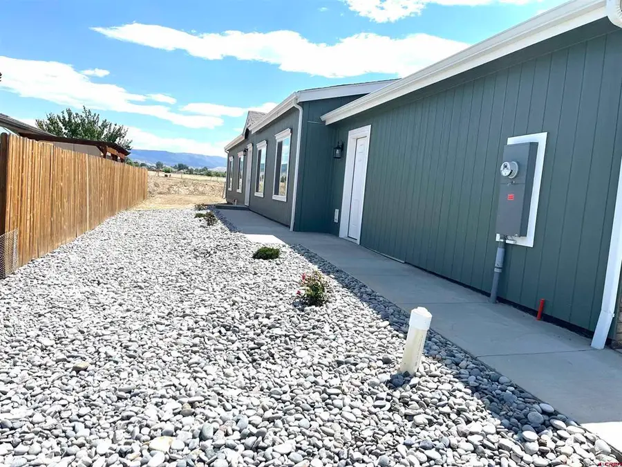 133 Castle Avenue, Montrose, CO 81401 - #3