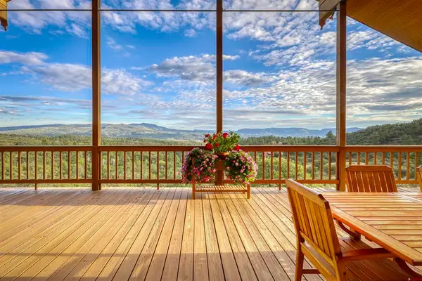 1100 Soaring Eagle Court, Chromo, CO 81128