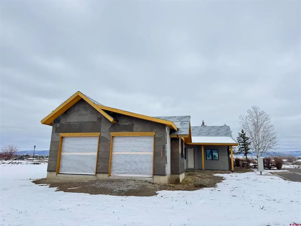 2529 Bridges Loop, Montrose, CO 81401 - #1