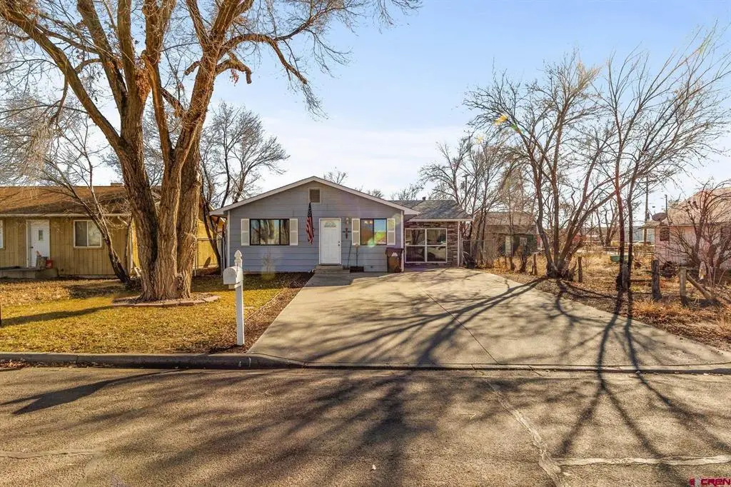 130 W South 1st Street, Montrose, CO 81401 - #1