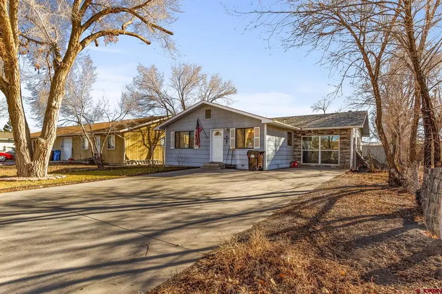 130 W South 1st Street, Montrose, CO 81401 - #2