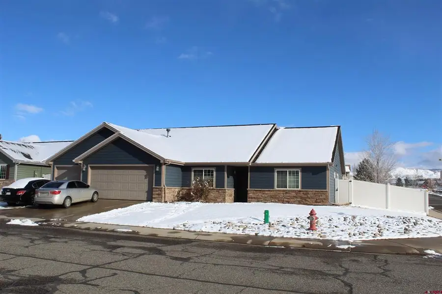 3200 Ravens Crest, Montrose, CO 81401 - #2