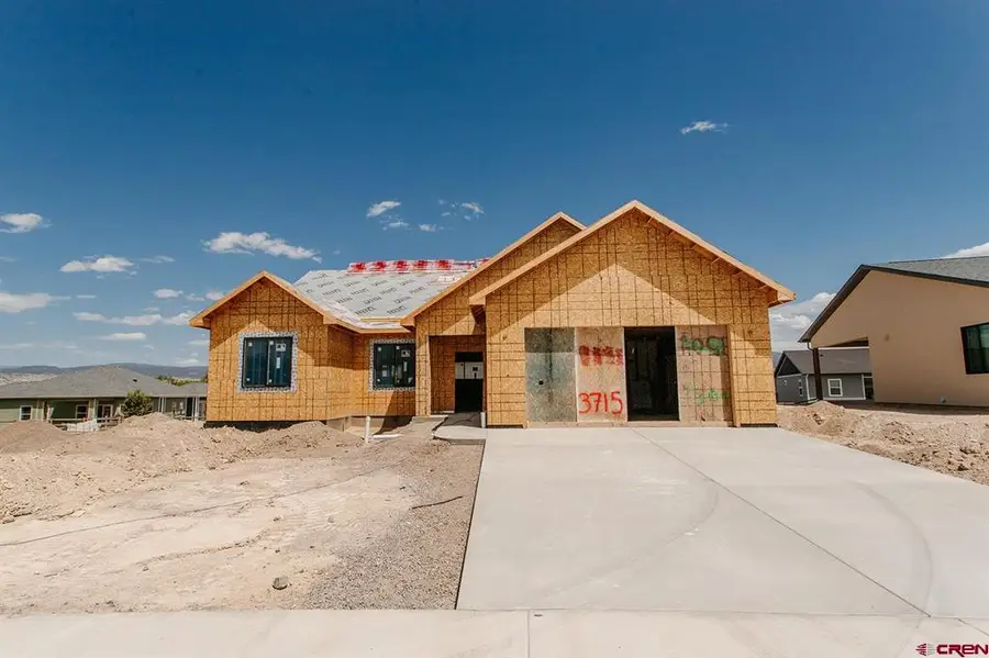 3715 Chestnut Drive, Montrose, CO 81401 - #2