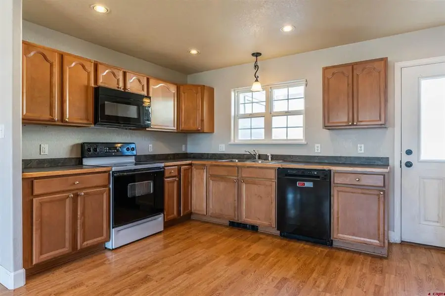 302 Van Tuyl Circle #E, Gunnison, CO 81230 - #2