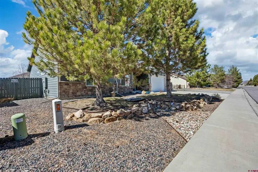 3341 Meadows Parkway, Montrose, CO 81401 - #3
