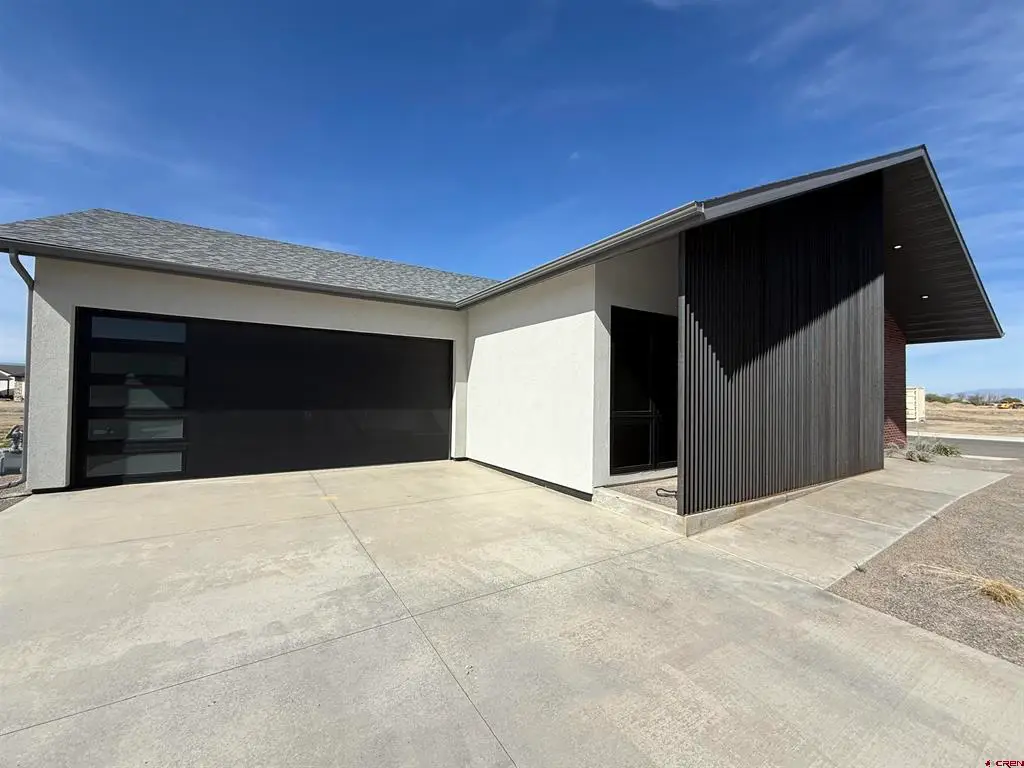 3447 Kestrel Loop, Montrose, CO 81401 - #1