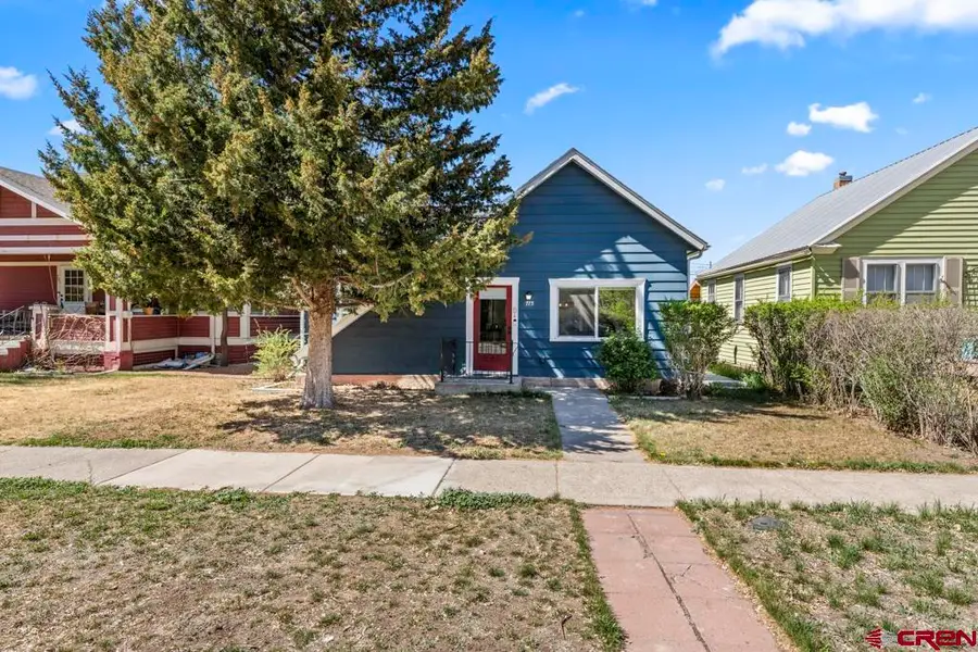 715 S 2nd, Montrose, CO 81401 - #3