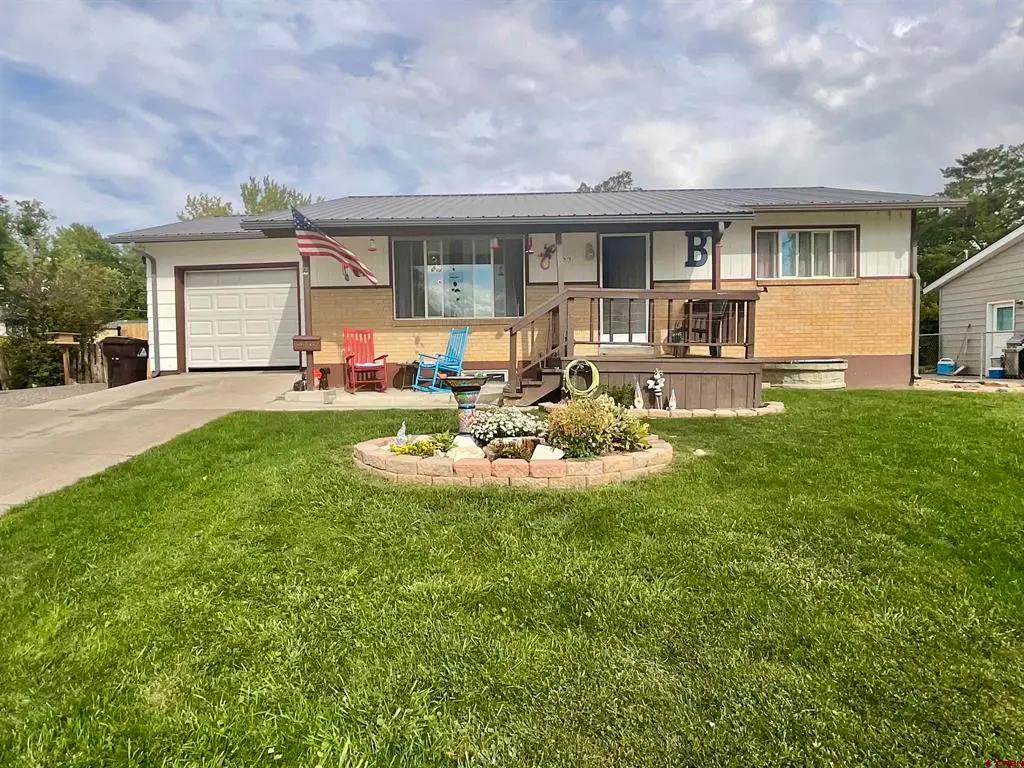 122 Spruce Drive, Montrose, CO 81401 - #1