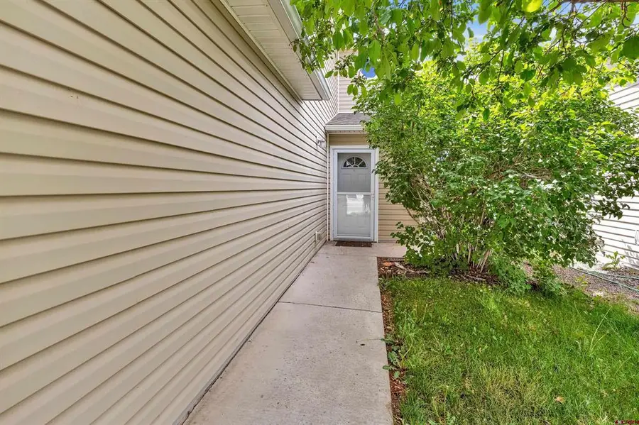 421 Indiangrass Loop, Montrose, CO 81403 - #2