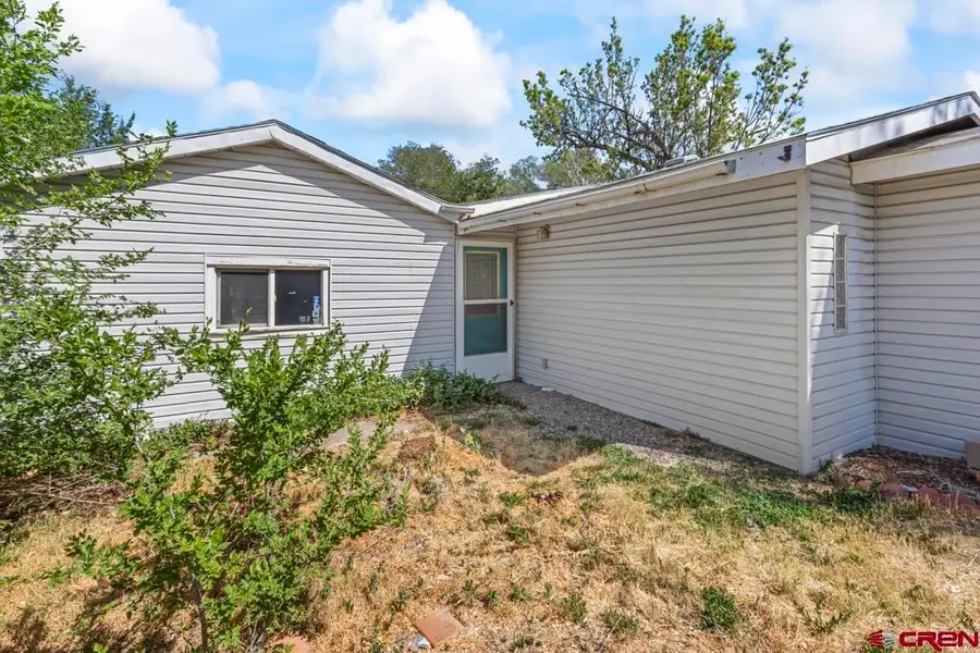 1011 S 5th Street, Montrose, CO 81401 - #2