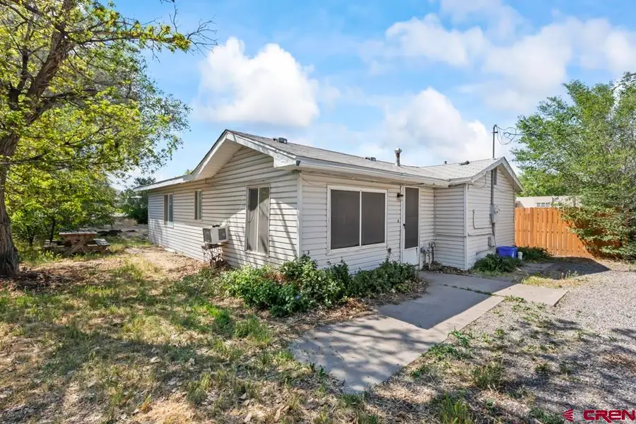 1011 S 5th Street, Montrose, CO 81401 - #3