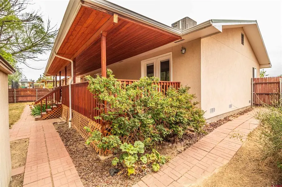 104 San De Christo Court, Bloomfield, NM 87413 - #3