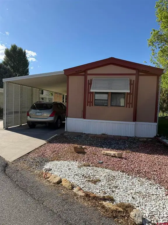 383 S Hillcrest #21, Montrose, CO 81401