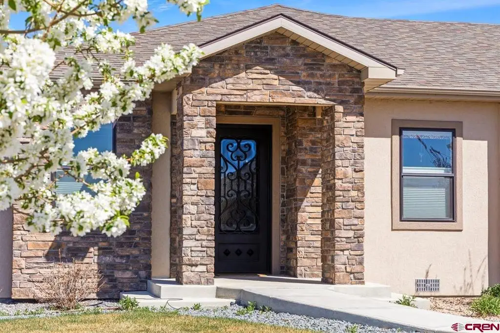 3415 Woodbridge Place, Montrose, CO 81401 - #1