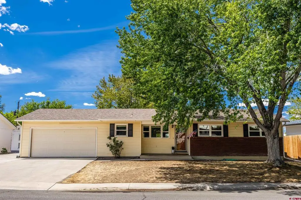 104 Duncan Place, Montrose, CO 81401 - #1