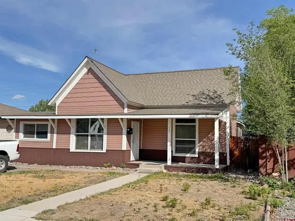 425 S 5th Street #425 1/2 S 5th, Montrose, CO 81401