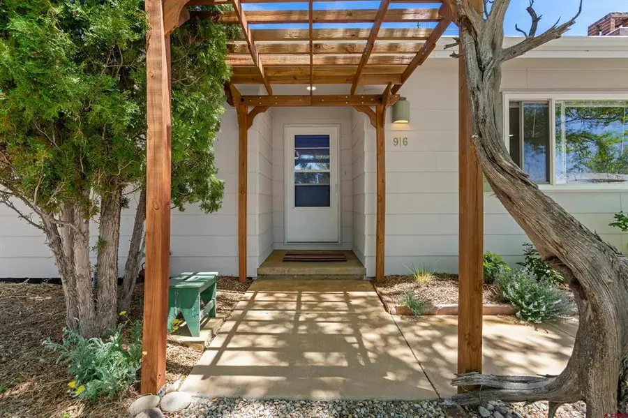 916 N Chestnut St, Cortez, CO 81321 - #2