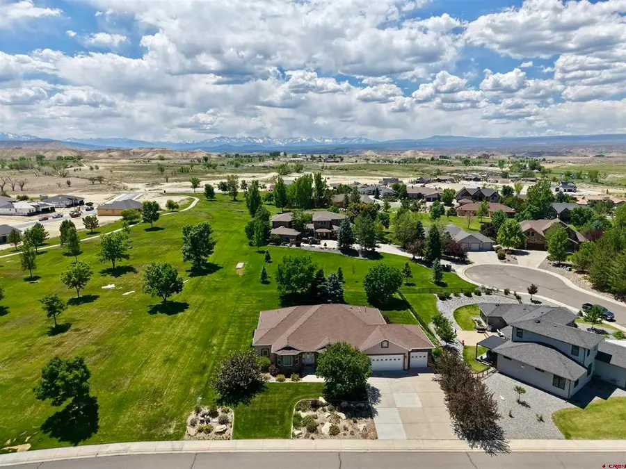 3412 Mahogany Drive, Montrose, CO 81401 - #2