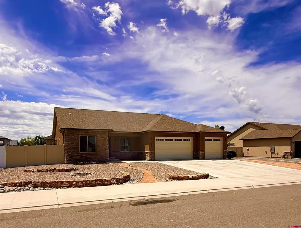 1526 Hickory Drive, Montrose, CO 81401 - #1