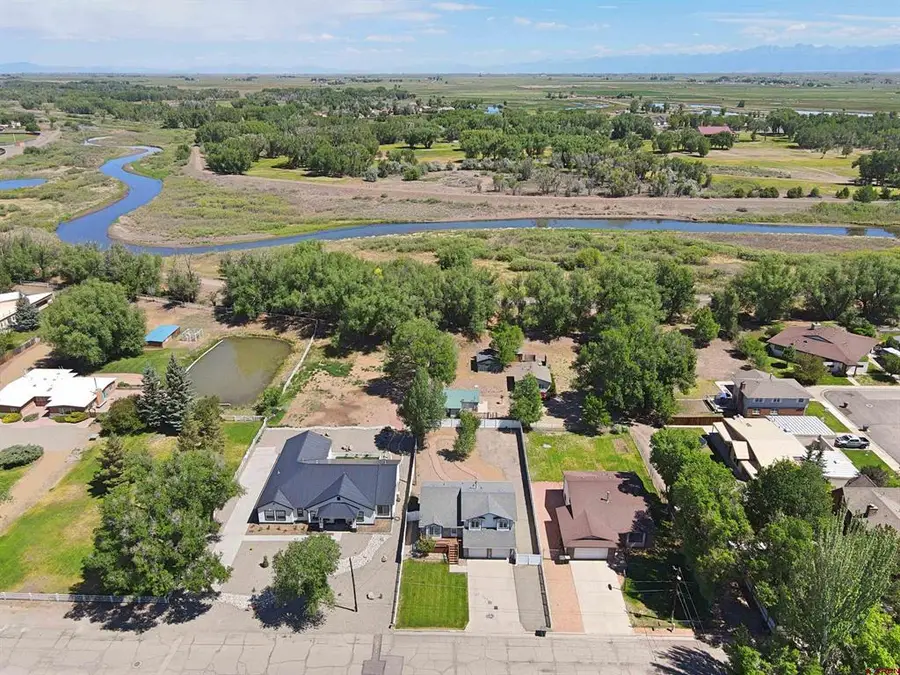 1109 Lincoln Street, Alamosa, CO 81101 - #2