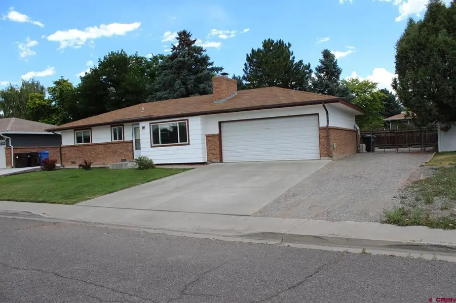 1235 Kent Avenue, Montrose, CO 81401 - #3