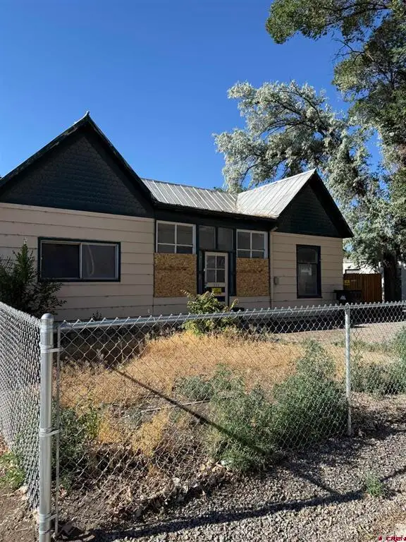 326 W Main Street, Montrose, CO 81401