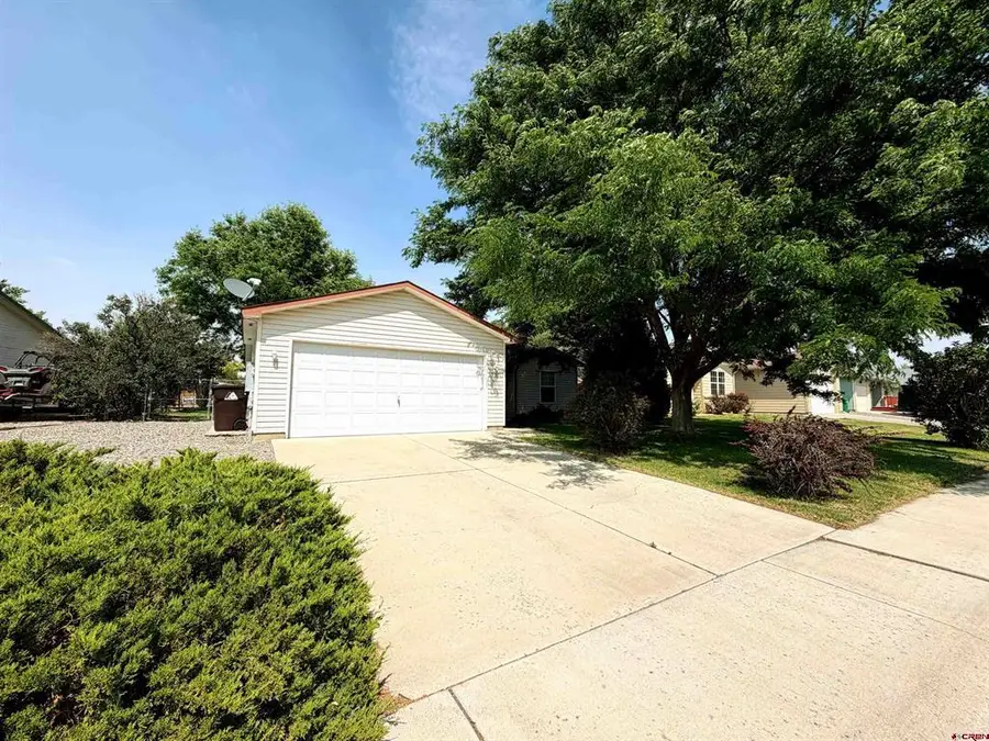 1909 Ouray Drive, Montrose, CO 81401 - #2