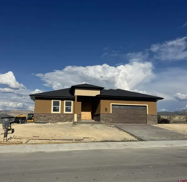 3819 Chestnut Drive, Montrose, CO 81401