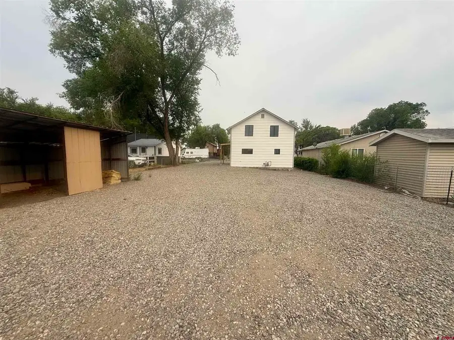 239 W North 1st Street, Montrose, CO 81401 - #3