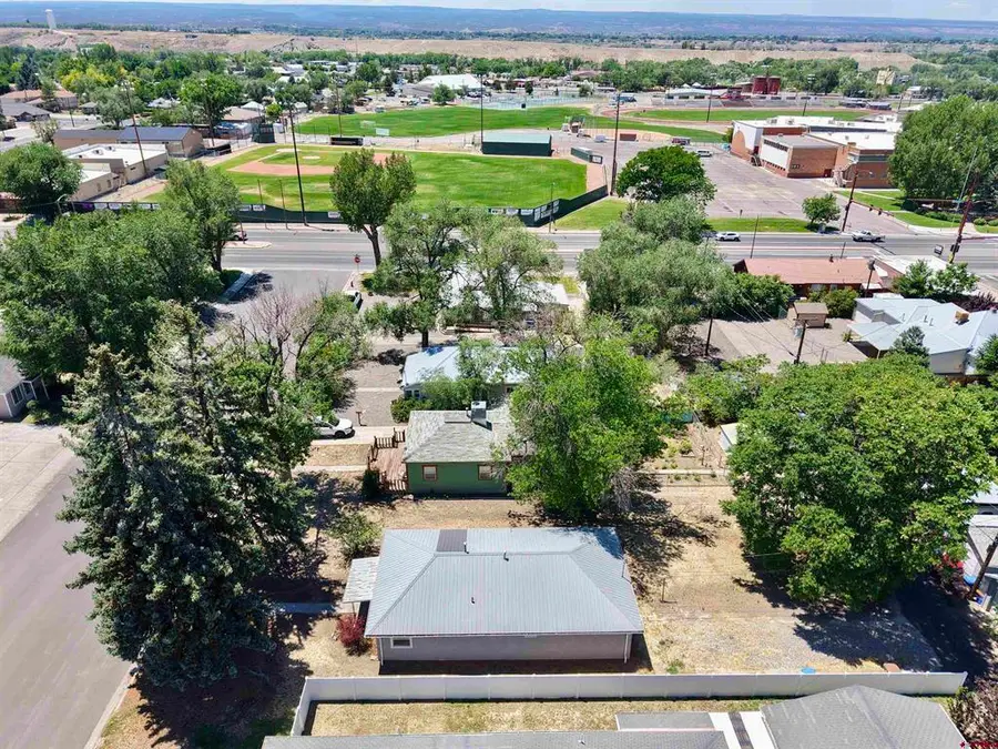 333 S 8th Street, Montrose, CO 81401 - #3