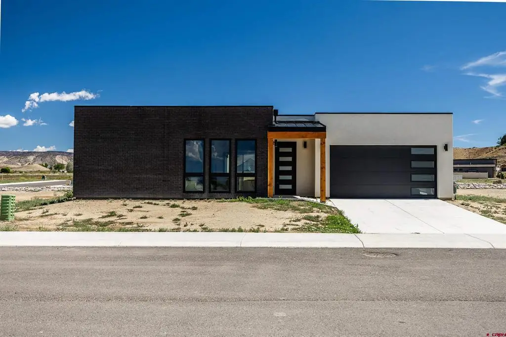 3444 Kestrel Loop, Montrose, CO 81401 - #1