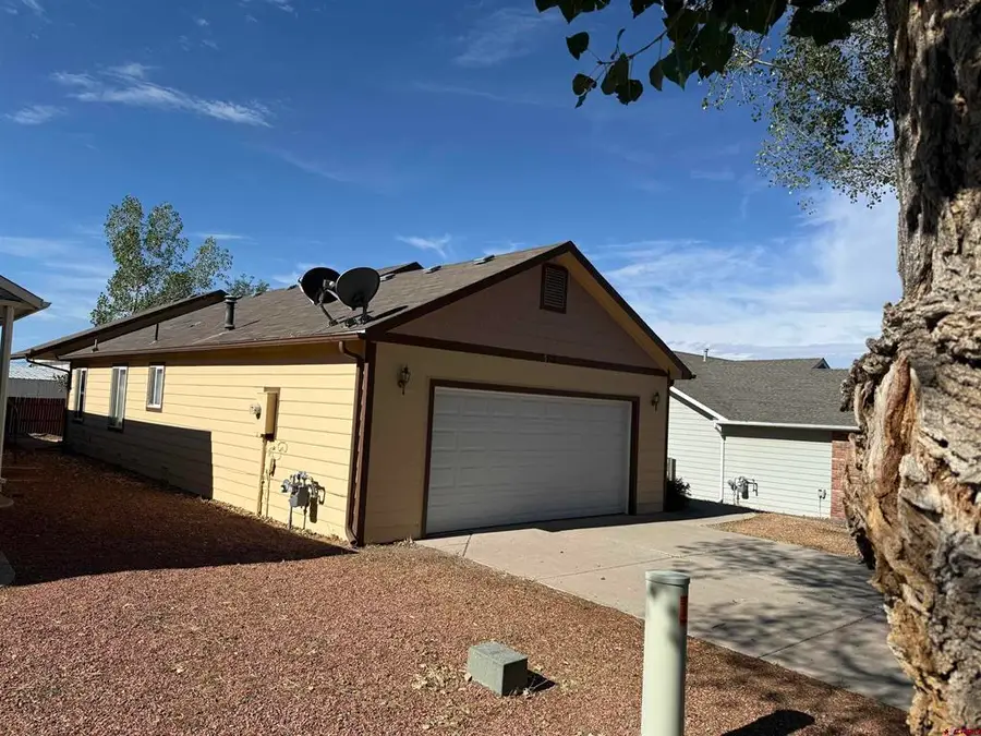 185 SE Greenwood Avenue, Cedaredge, CO 81413 - #3