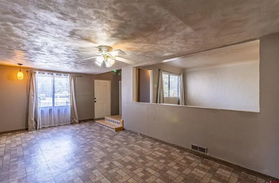 713 N Orchard Avenue, Farmington, NM 87401 - #2