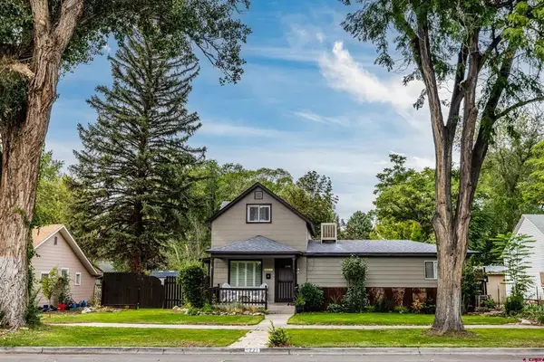 1221 & 1221 1/2 S 3rd Street, Montrose, CO 81401