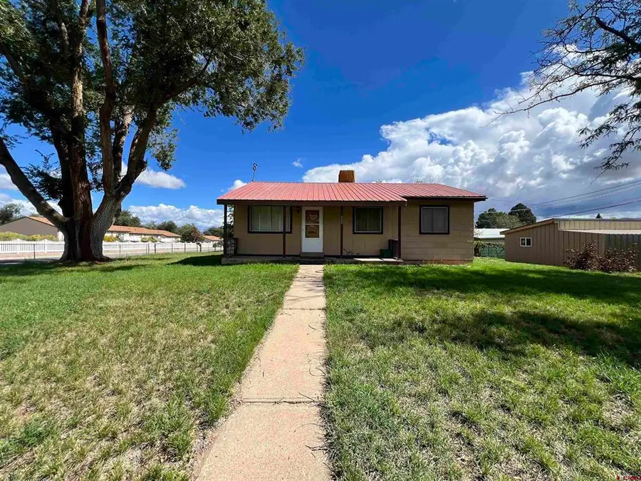 202 S Park St, Cortez, CO 81321 - #3