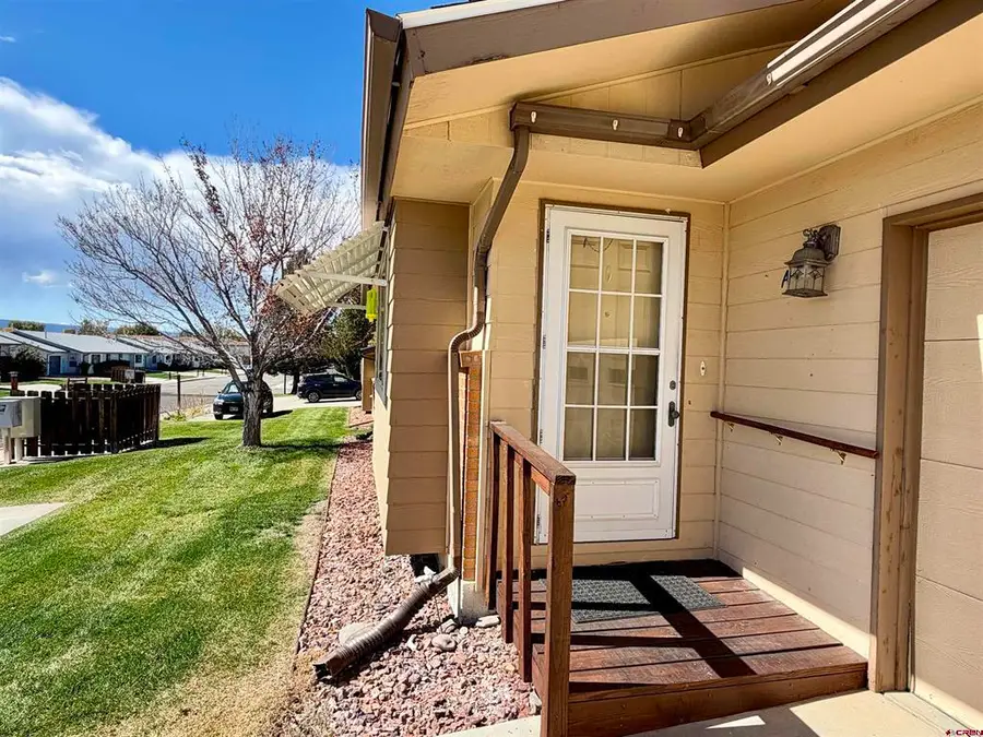 2123 Winston Way #A, Montrose, CO 81401 - #3
