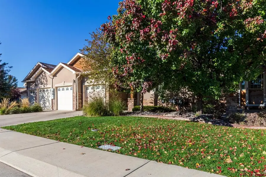 257 Crossroads Circle, Montrose, CO 81401 - #3