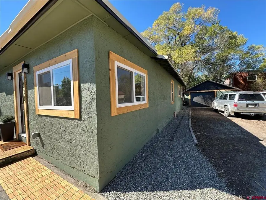 1121 San Juan Avenue, Alamosa, CO 81101 - #2