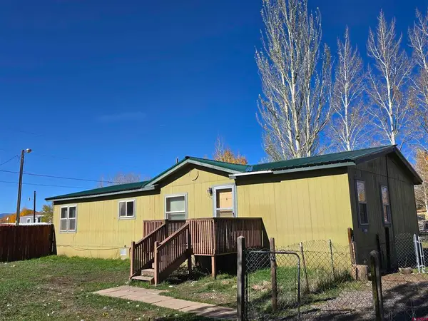 280 4th Street, Del Norte, CO 81132
