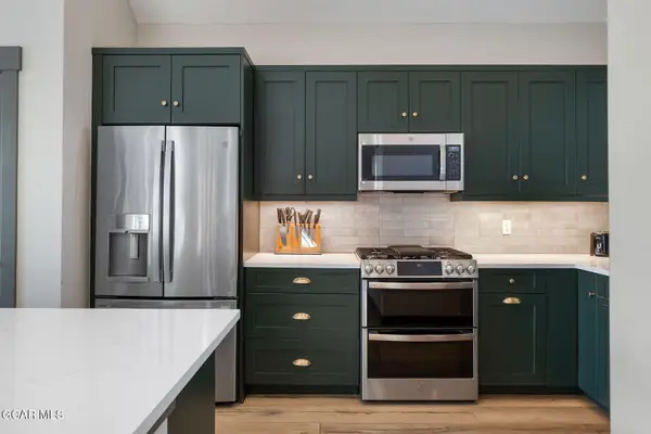 102 Eagle Ridge Drive, Granby, CO 80446