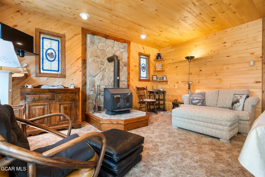 411 Kinnikinnick Road, Grand Lake, CO 80447 - #2