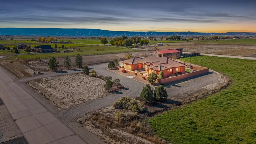 1633 Campfire Court, Loma, CO 81524 - #2