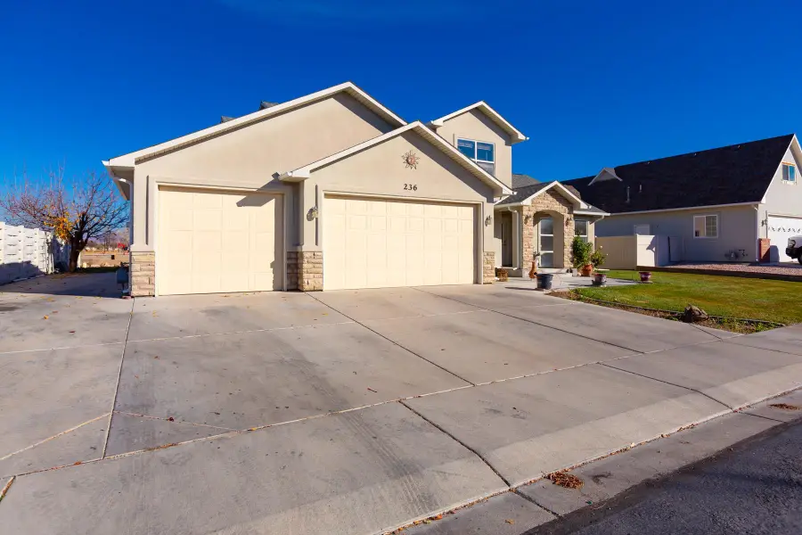 236 Frontier Street, Grand Junction, CO 81503 - #3