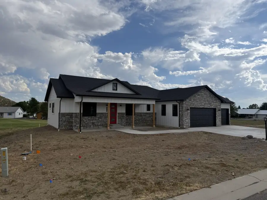 950 S Fairway Drive, Cedaredge, CO 81413 - #2