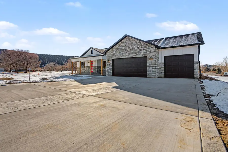 950 S Fairway Drive, Cedaredge, CO 81413 - #3