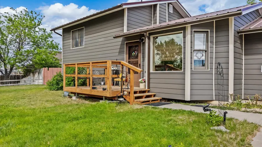 1542 La Mesa Circle, Rangely, CO 81648 - #2
