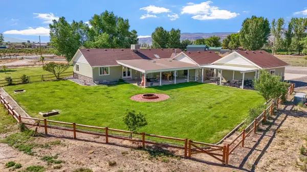 1392 M 1/4 Road, Loma, CO 81524