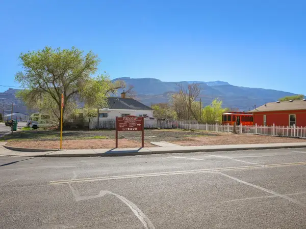 105 Main Street, Palisade, CO 81526