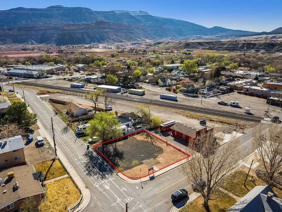 105 Main Street, Palisade, CO 81526 - #2