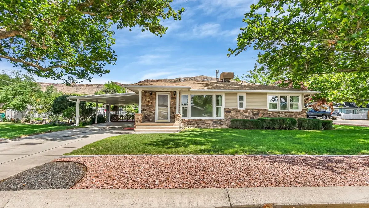 556 W 6th Street, Palisade, CO 81526 - #1